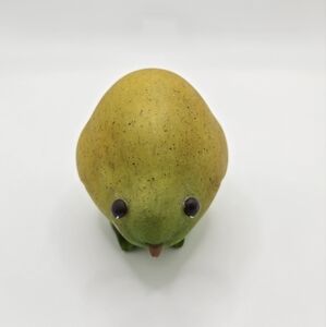 Enesco home grown pear chick